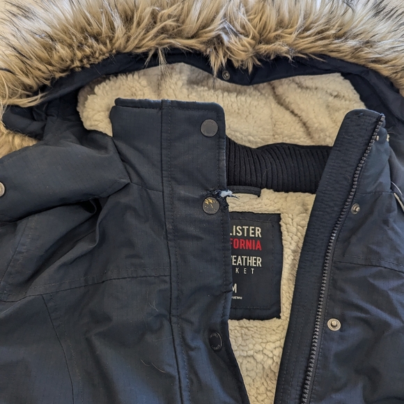 Hollister Jacket - Picture 3 of 4